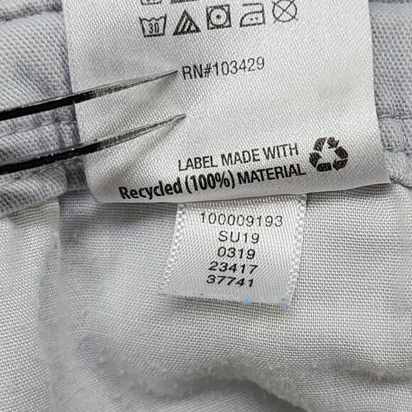 Style&Co Pants Womens 10 Gray Mid Rise Crop Capri Seamed Legs Slim Side Slit Hem - Picture 7 of 12